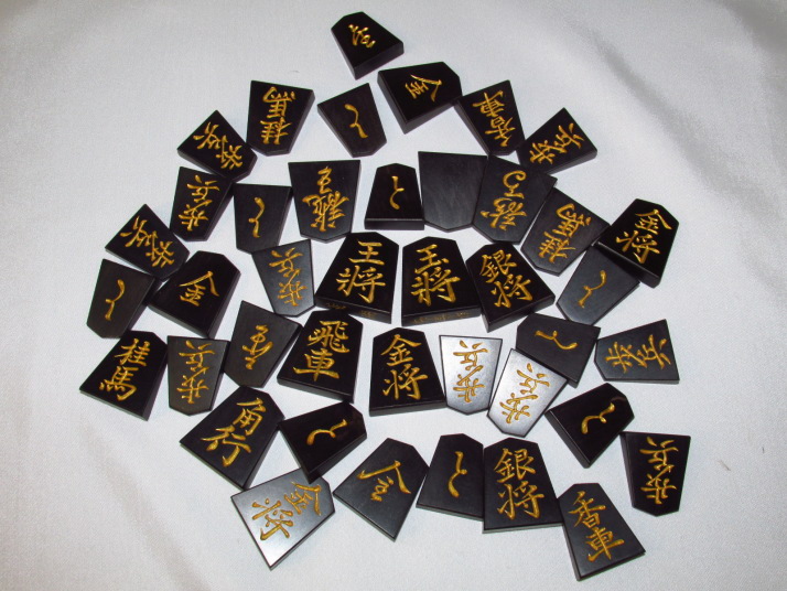 黒檀色漆/秀楽作菱湖彫将棋駒 ヤフーオークション ヤフオク 出品代行 