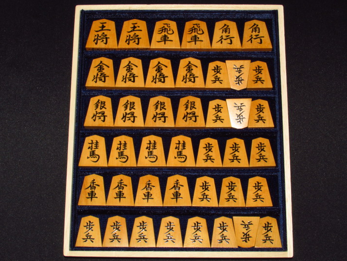 ♪♪最上級品★将棋駒/駒師 香月作 小野鵞堂/（画像参照）♪♪ ヤフーオークション ヤフオク 出品代行 トウシン 囲碁 将棋