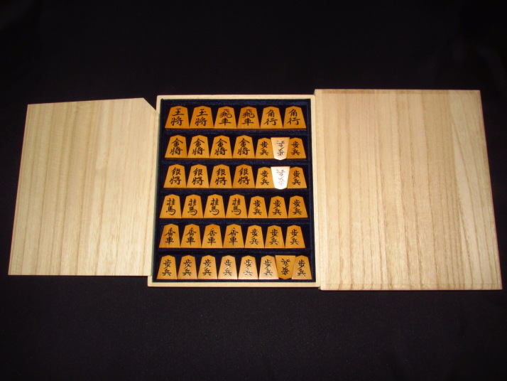 ♪♪最上級品★将棋駒/駒師 香月作 小野鵞堂/（画像参照）♪♪ ヤフーオークション ヤフオク 出品代行 トウシン 囲碁 将棋